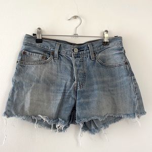 Levis 501 Jean shorts